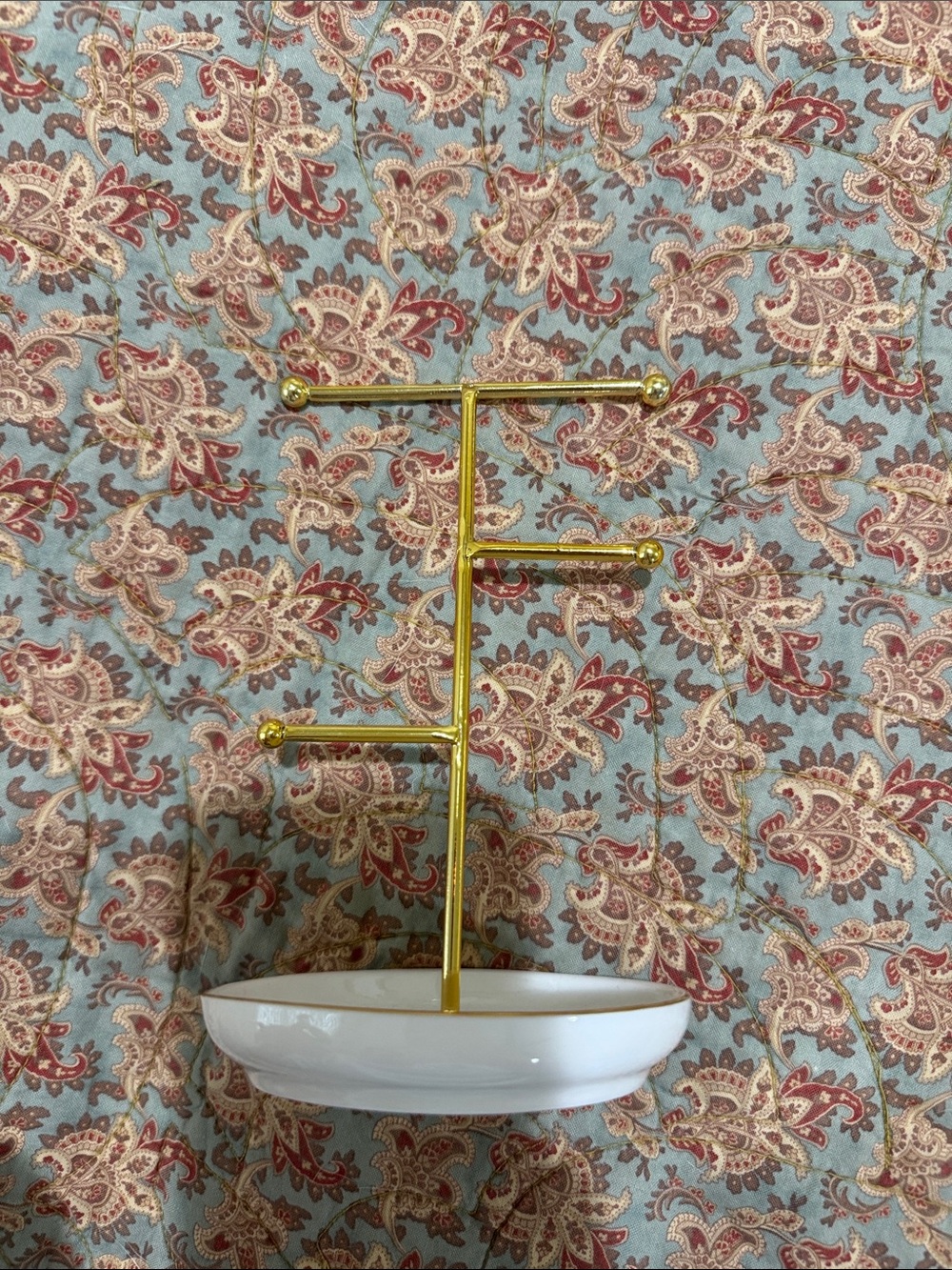 jewelry holder